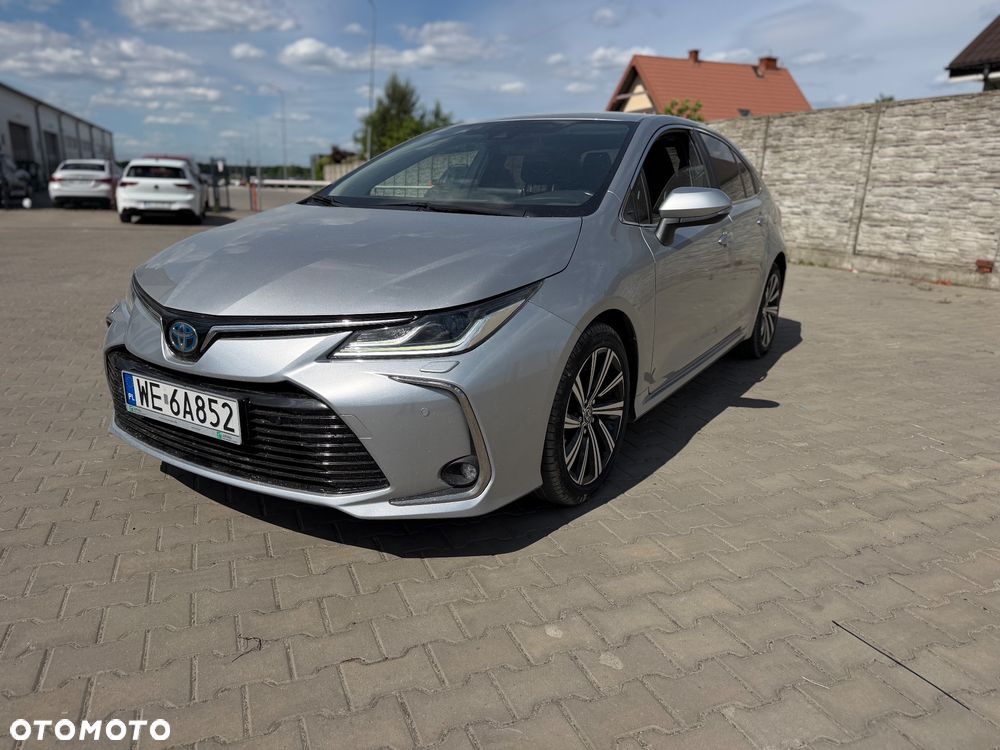 Toyota Corolla - 1