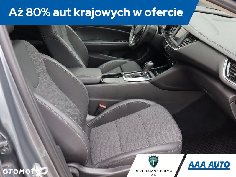 Opel Insignia - 10