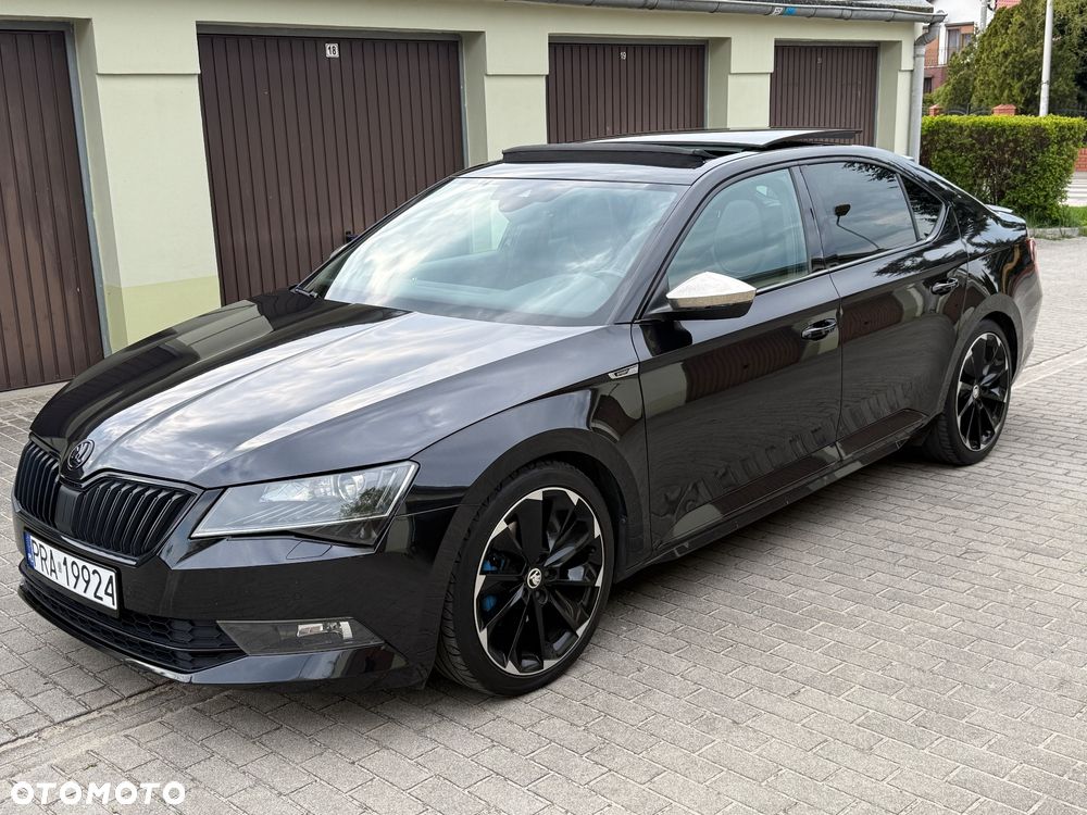 Skoda Superb 2.0 TDI Sportline DSG - 1
