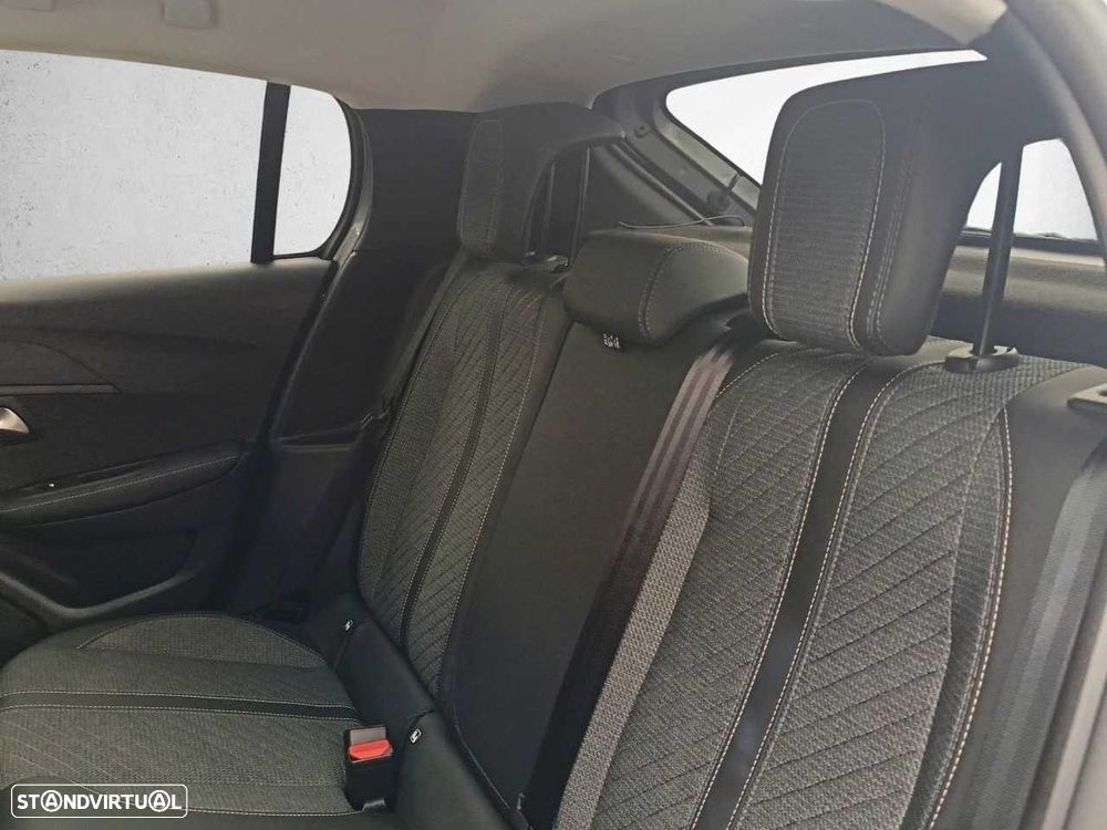 Peugeot 208 1.2 Hybrid Allure e-DCS6 - 10