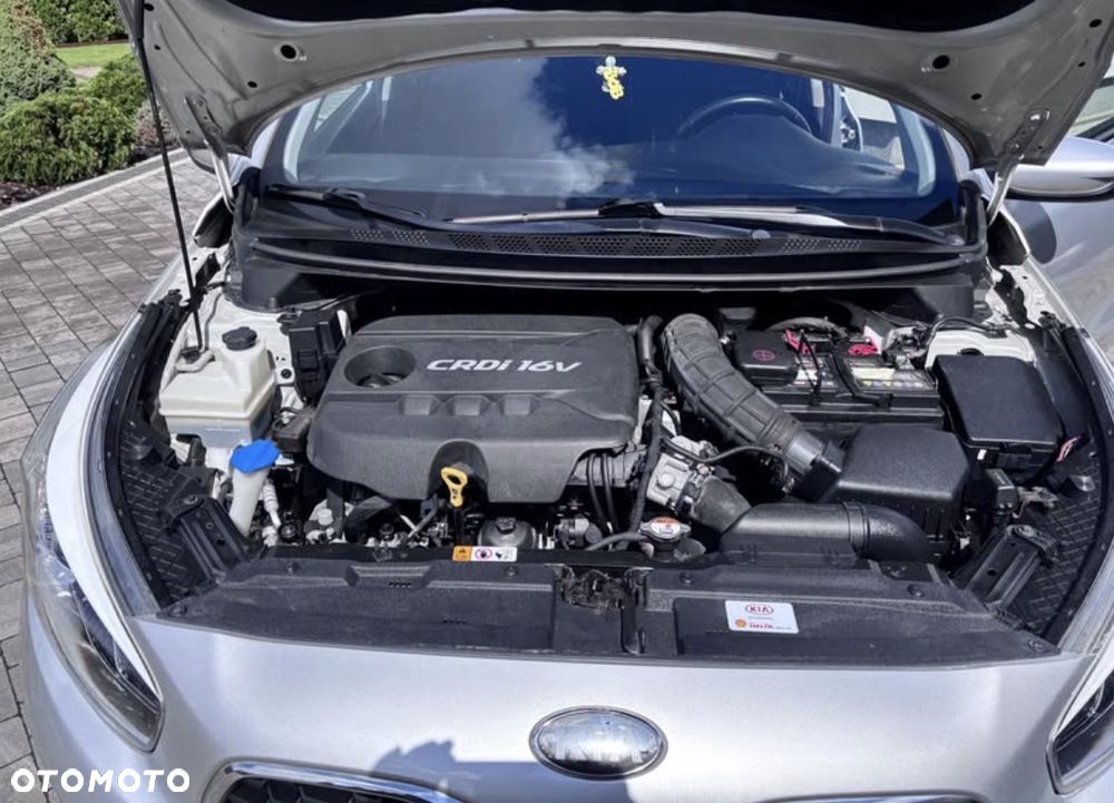 Kia Ceed - 10