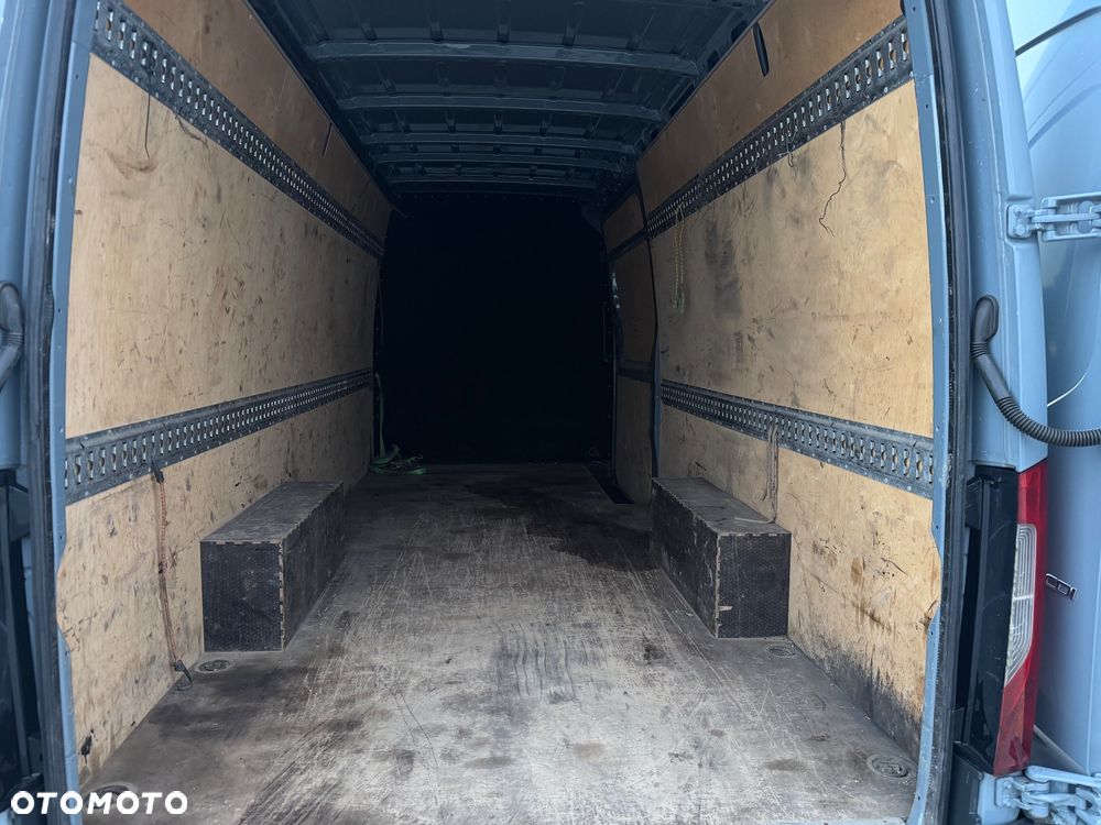 Mercedes-Benz Sprinter 319 CDI - 20
