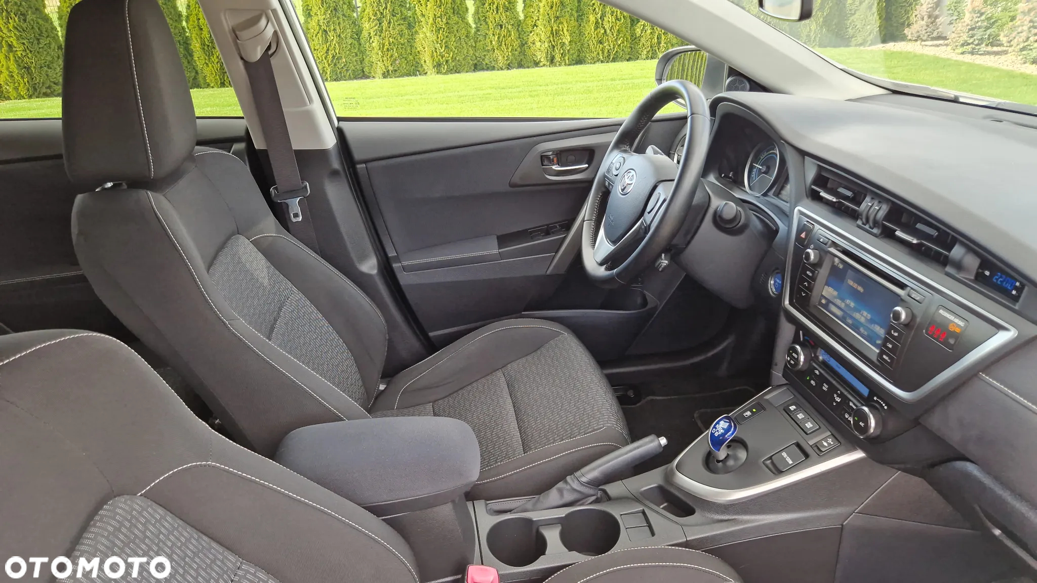Toyota Auris 1.8 VVT-i Hybrid Automatik Touring Sports Design Edition - 21
