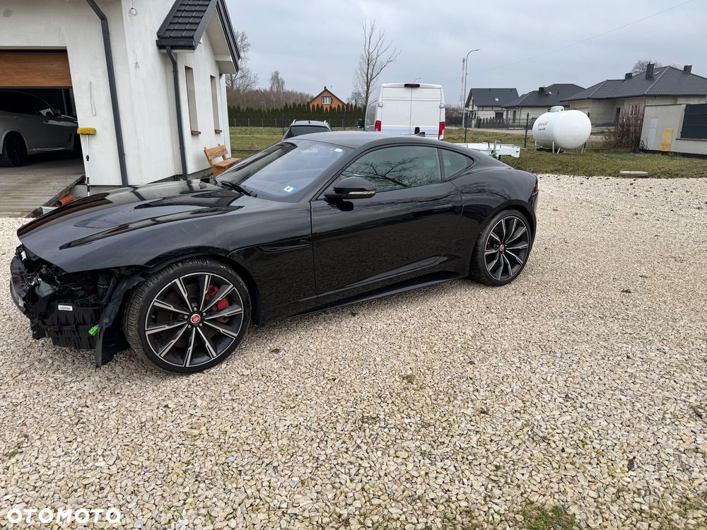 Jaguar F-Type R AWD - 3