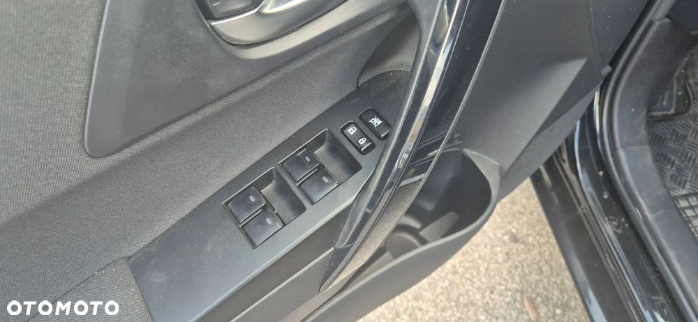 Toyota Auris 1.6 Premium - 10
