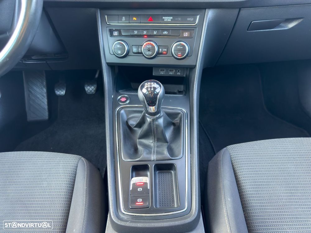 SEAT Leon ST 1.6 TDI Style S/S - 17
