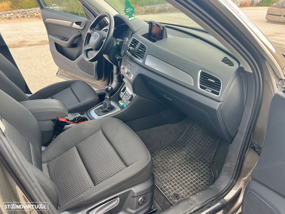Audi Q3 2.0 TDI Sport - 17