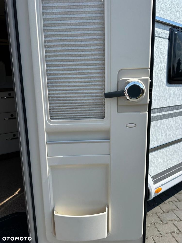 LMC LORD Plaisir VIP 480 - 22
