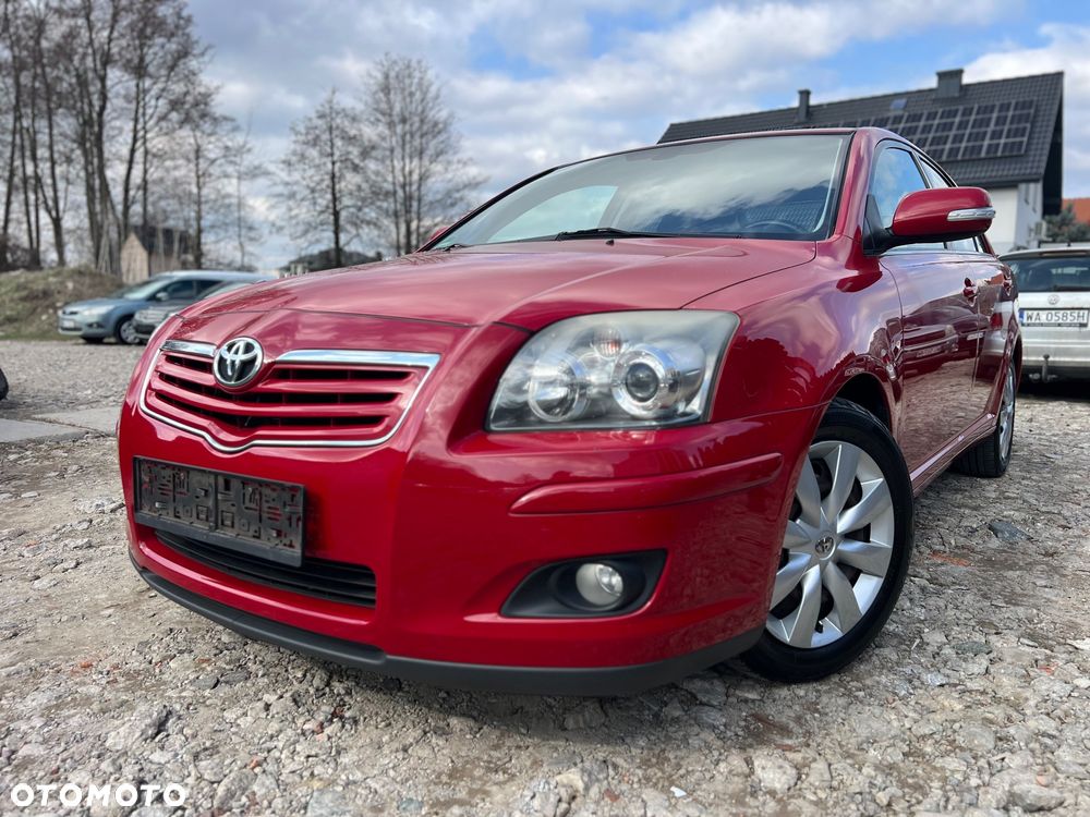 Toyota Avensis 2.0 VVT-i Sol - 2