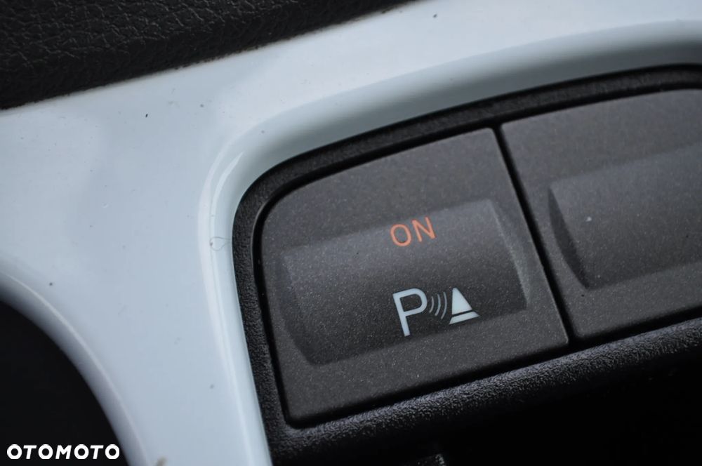 Ford Kuga 2.0 TDCi Individual - 33