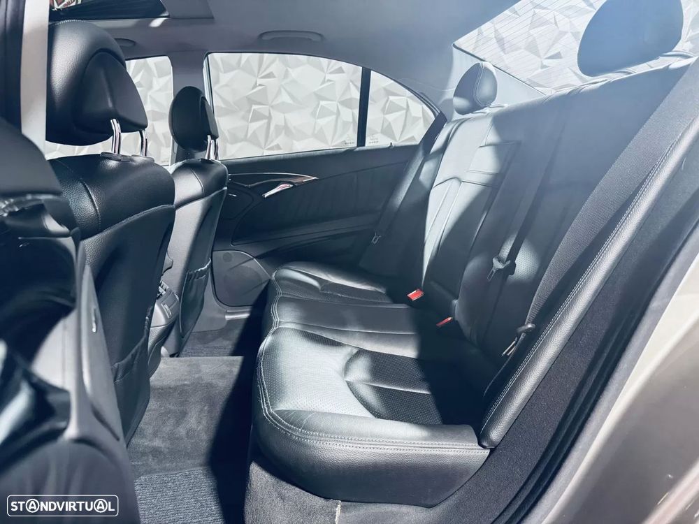 Mercedes-Benz E 270 - 32