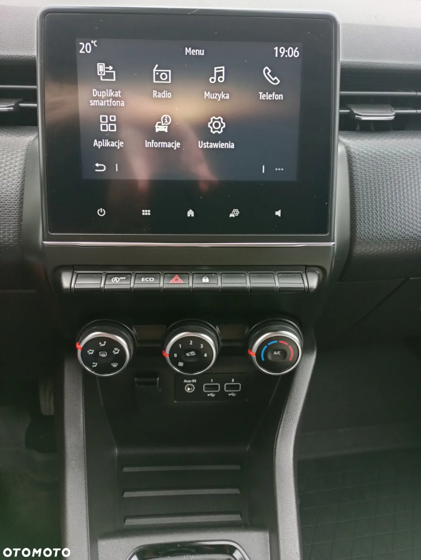 Renault Clio - 15