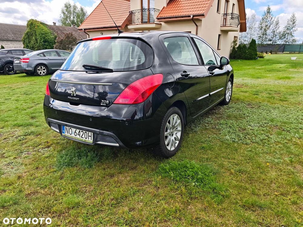 Peugeot 308 - 18