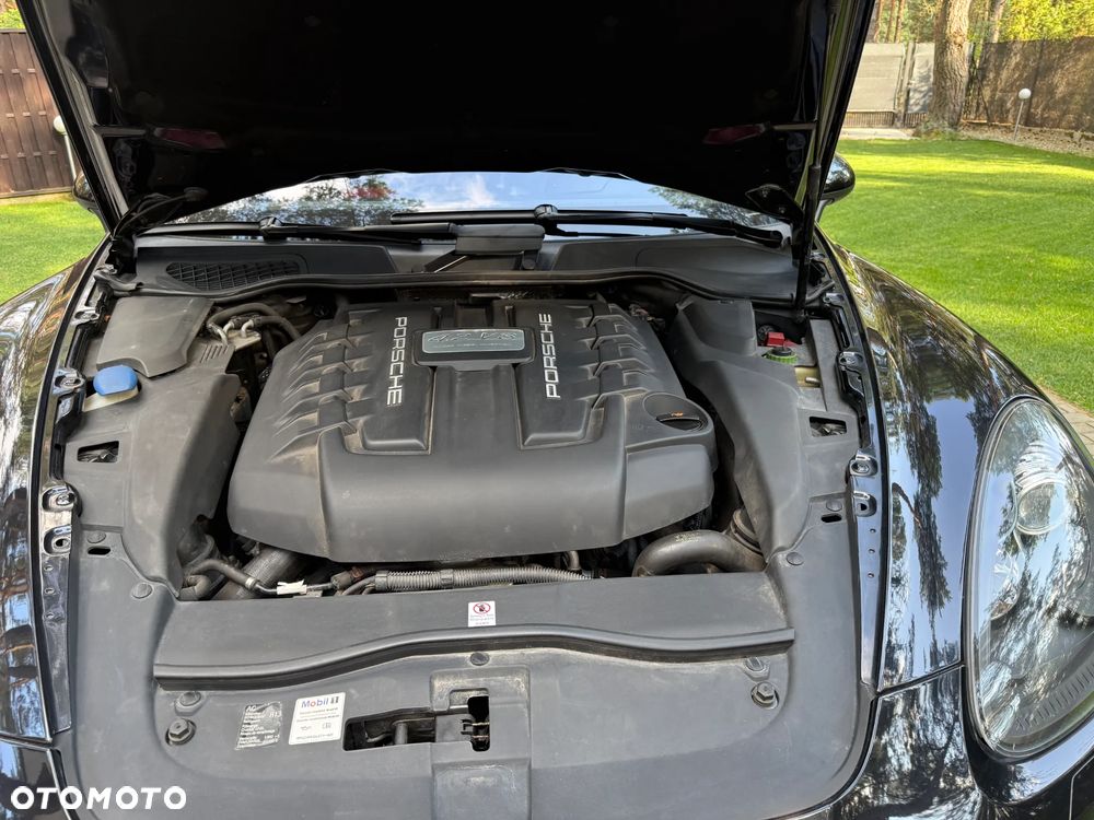 Porsche Cayenne - 9