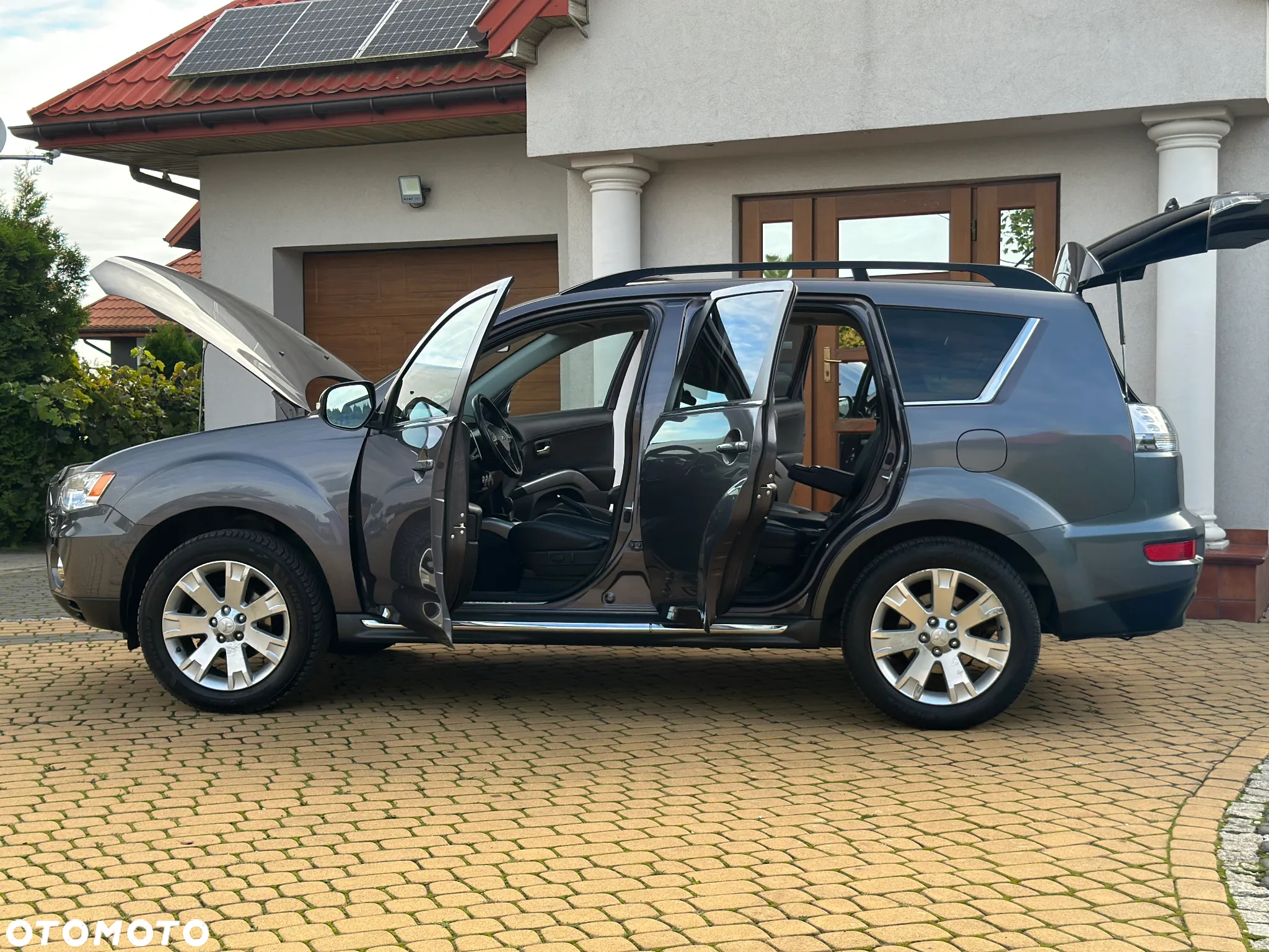 Mitsubishi Outlander - 17