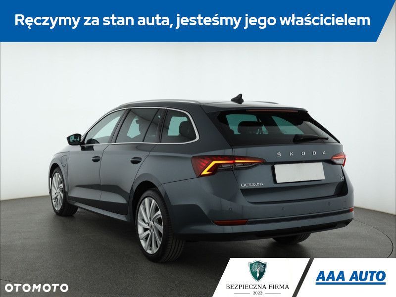 Skoda Octavia - 6