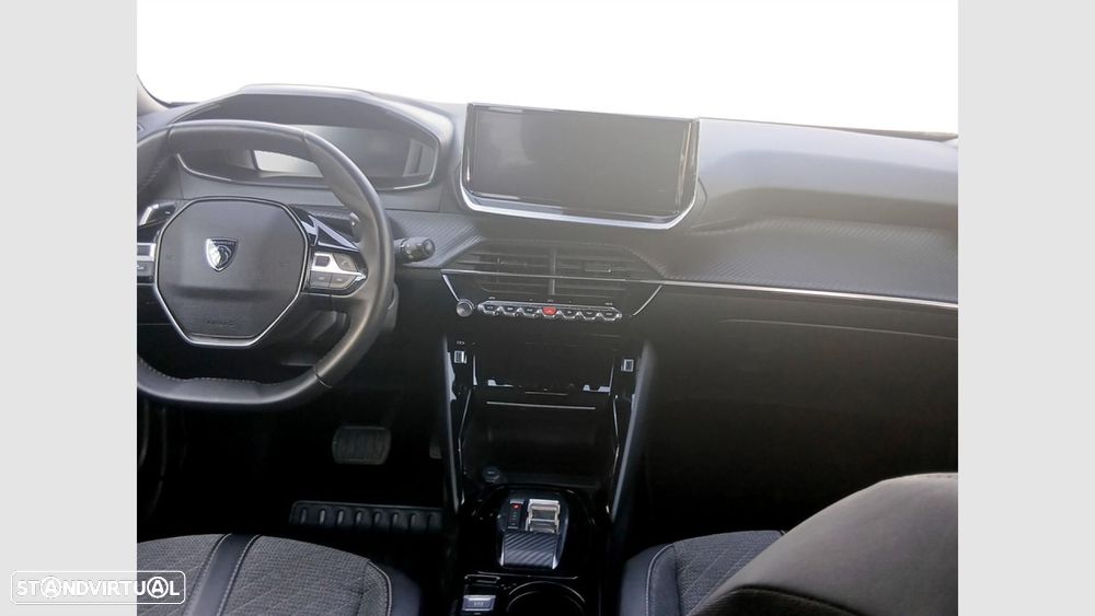 Peugeot 2008 - 18