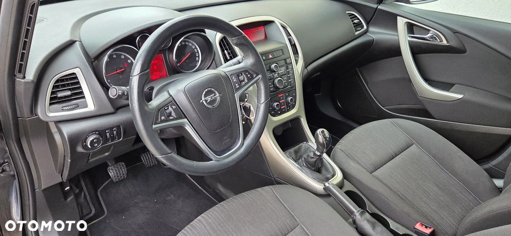 Opel Astra 1.4 ecoFLEX - 28