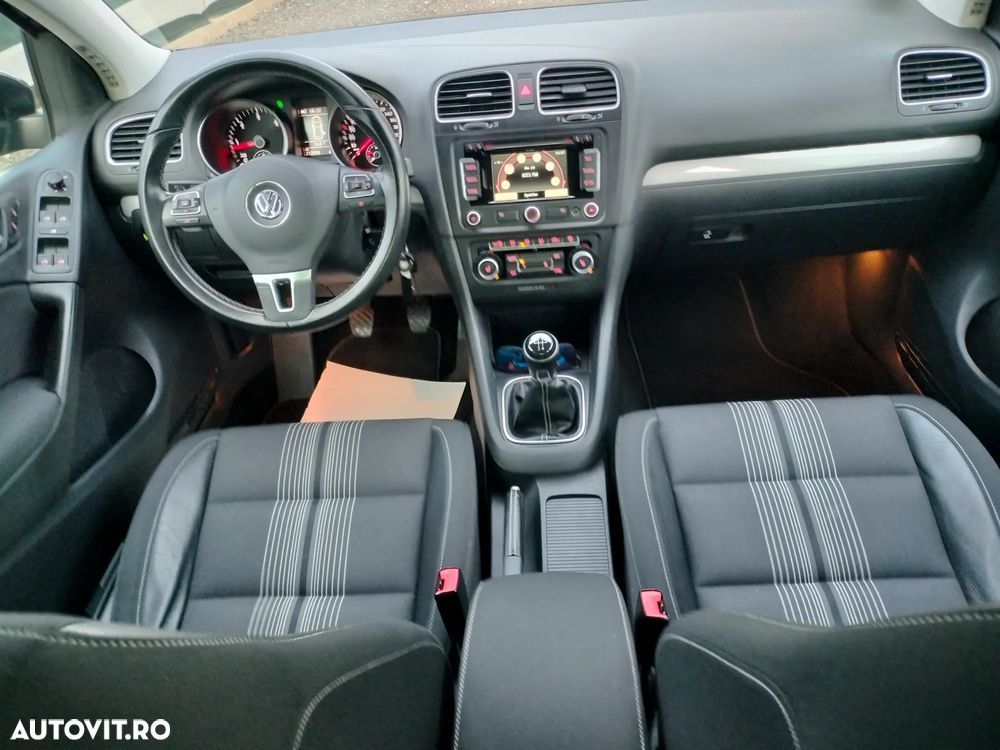 Volkswagen Golf 1.6 TDI DPF Style - 20