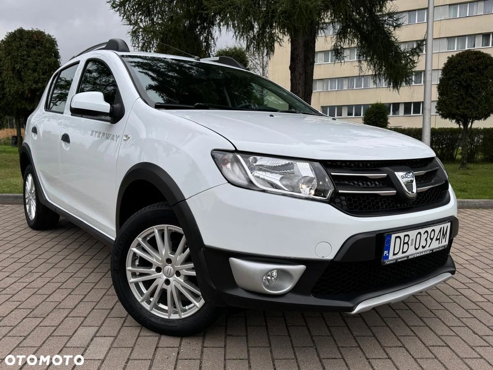 Dacia Sandero 0.9 TCe SL Celebration S&S EU6 - 9