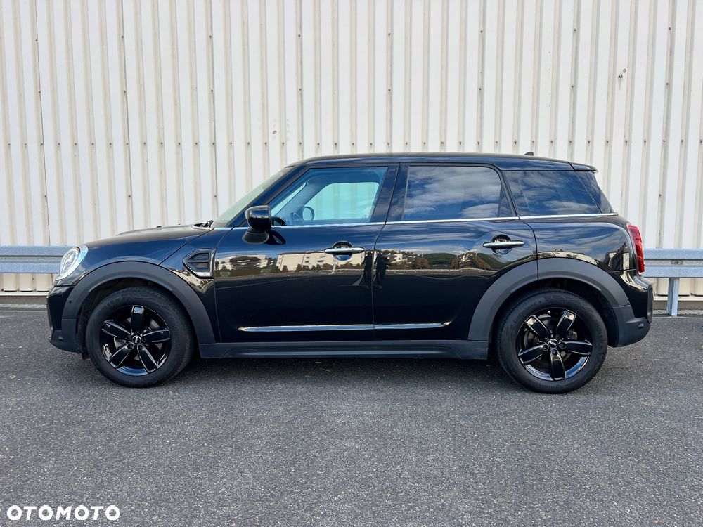 MINI Countryman Cooper Shadow Edition - 2
