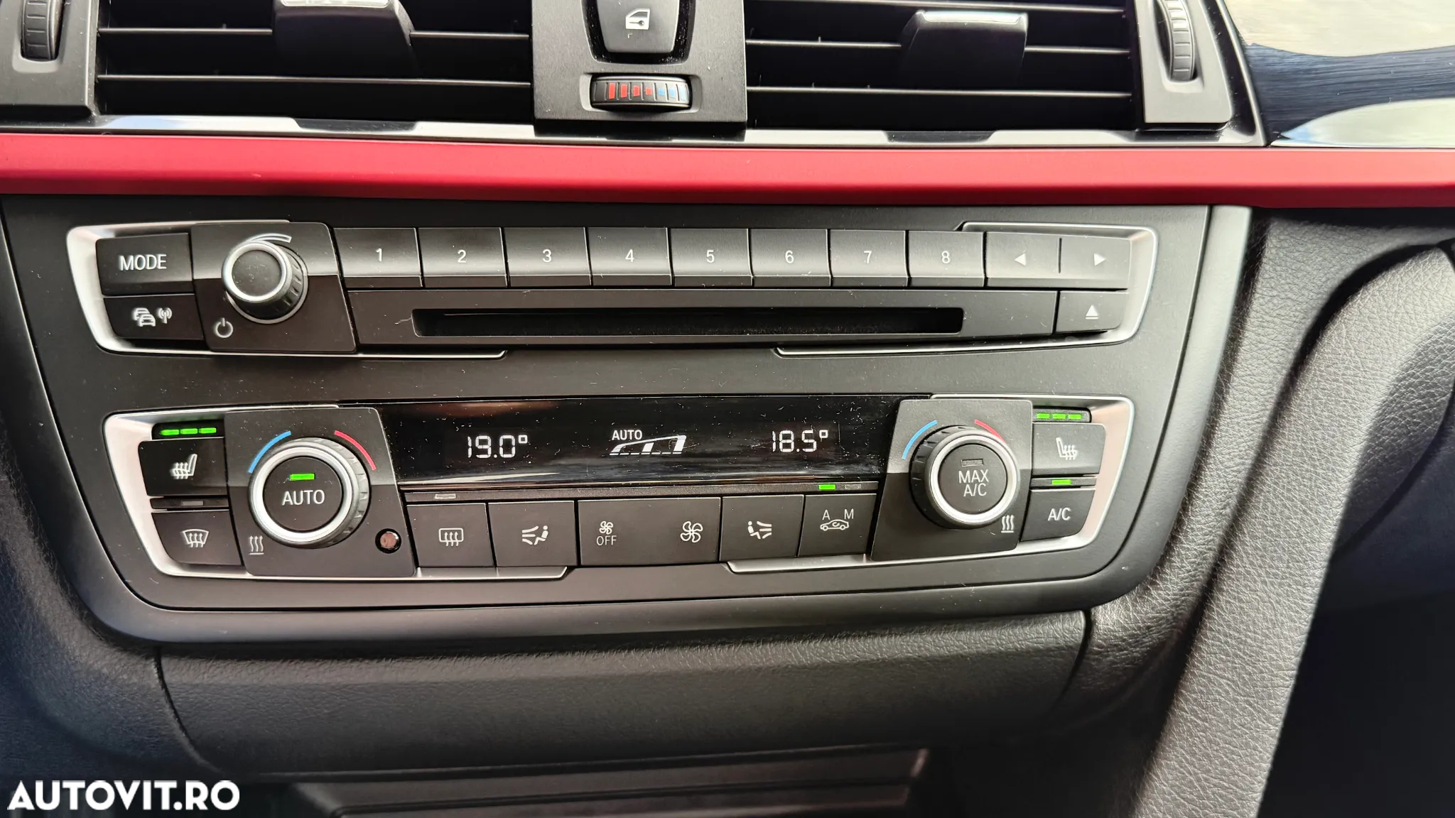 BMW Seria 3 320d GT Aut. Sport Line - 14