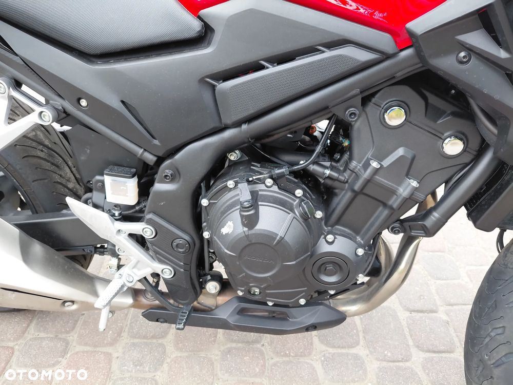 Honda CB - 16