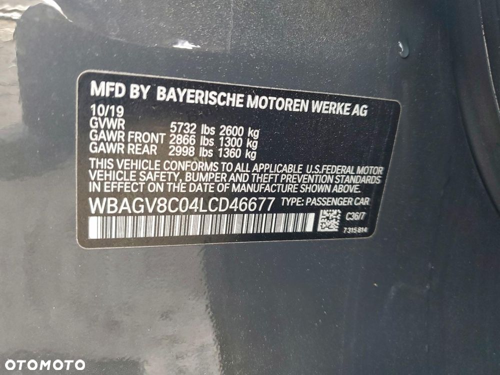 BMW Seria 8 M850i xDrive - 12