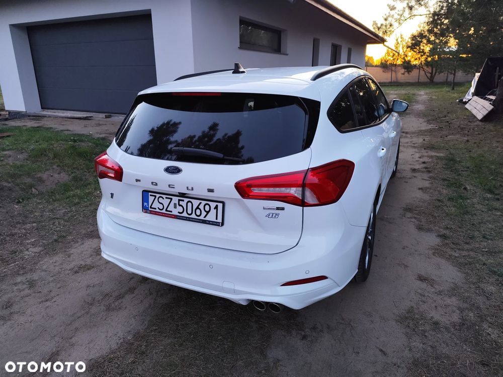 Ford Focus 1.0 EcoBoost Hybrid ST-LINE STYLE - 12