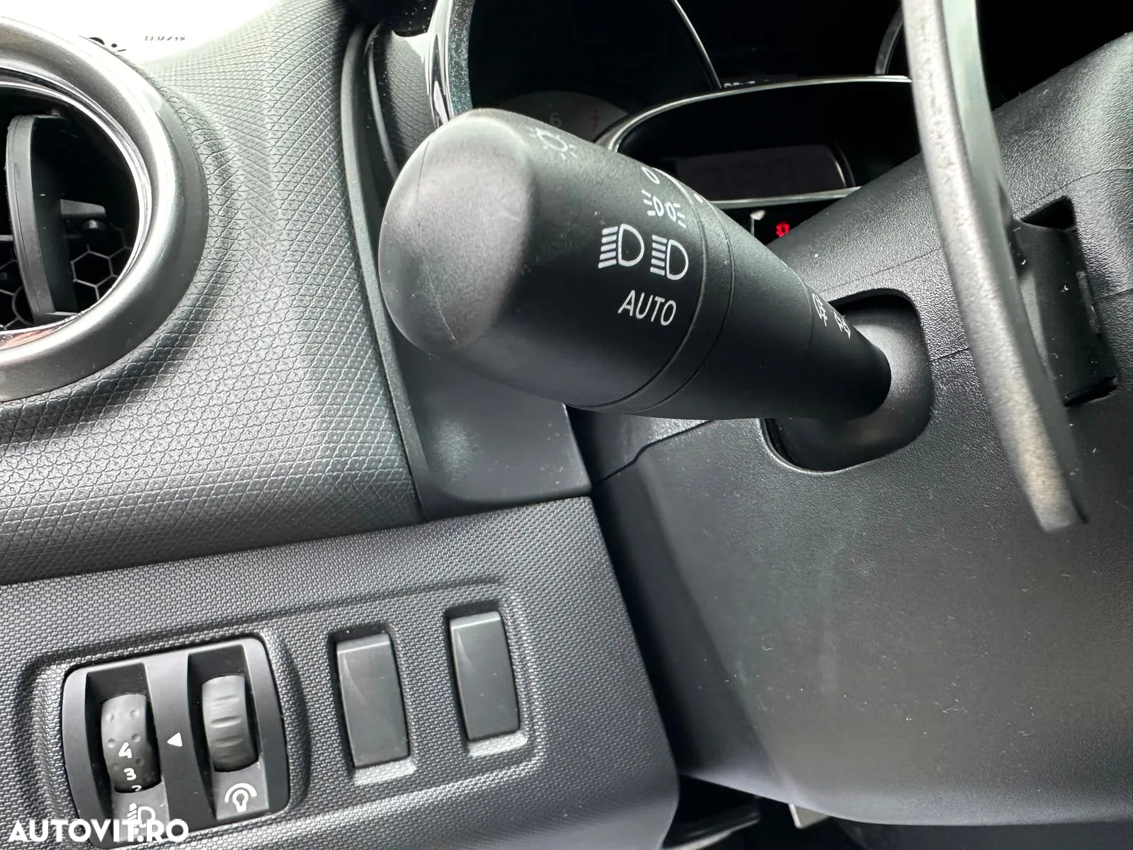 Renault Clio TCe 120 EDC GT - 19
