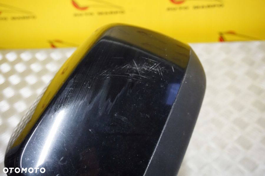 GM CHEVROLET COLORADO 2018 - 2022 Lusterko Zewnętrzne Lewe 5 Pin USA - 12