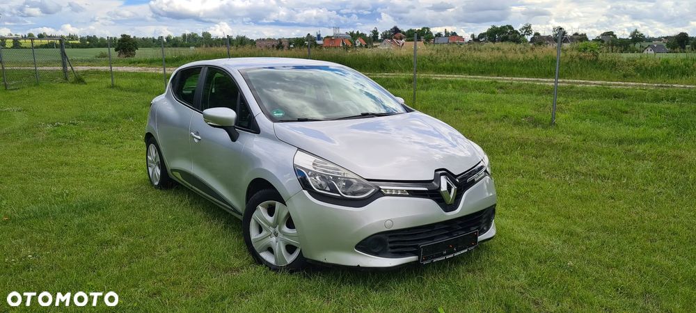 Renault Clio 1.2 16V 75 Life - 2