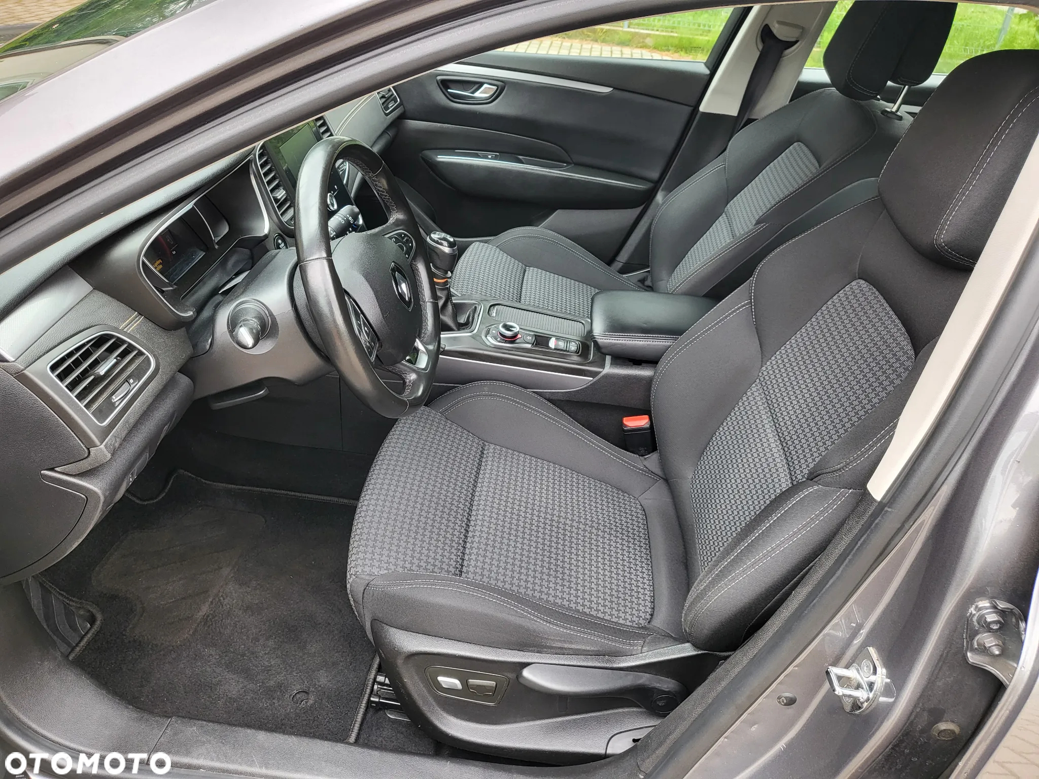 Renault Talisman Grandtour ENERGY dCi 130 LIFE - 8