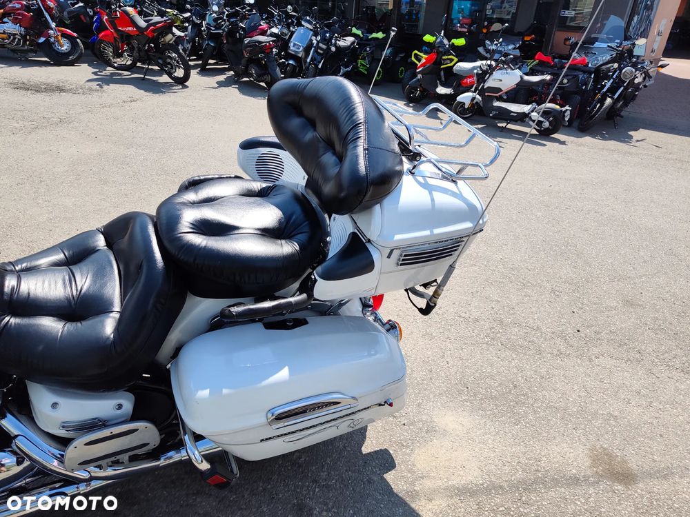 Yamaha Venture - 17