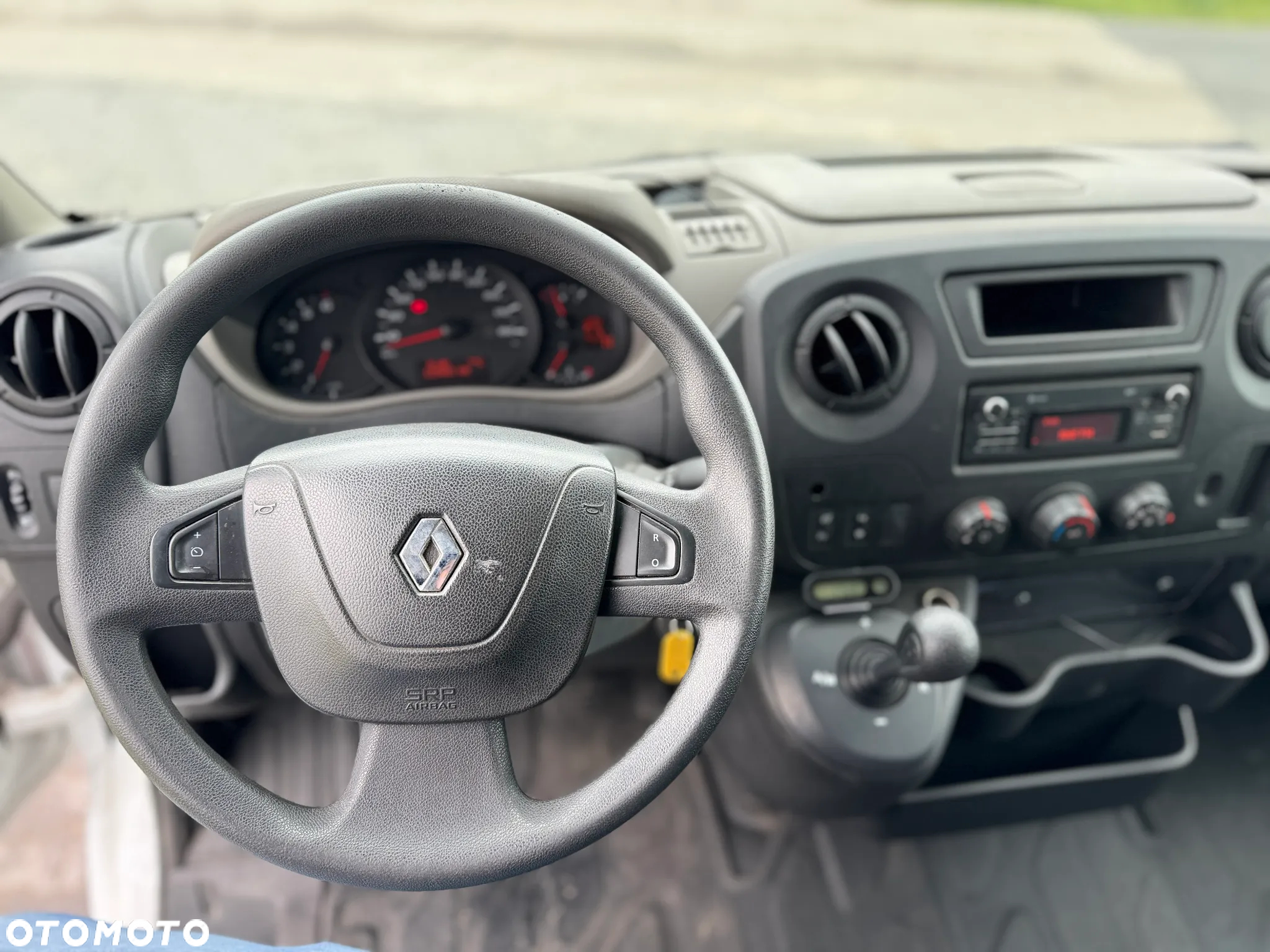 Renault Master - 11