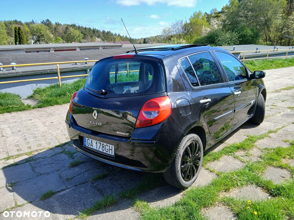Renault Clio 1.5 dCi Campus Extreme - 5