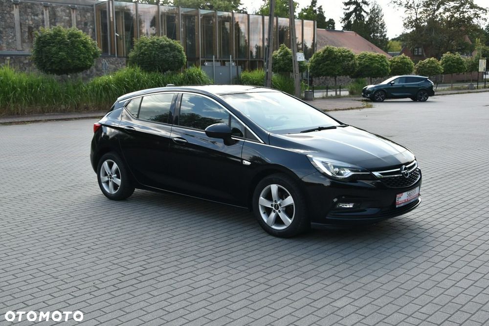 Opel Astra 1.4 T Enjoy S&S - 25