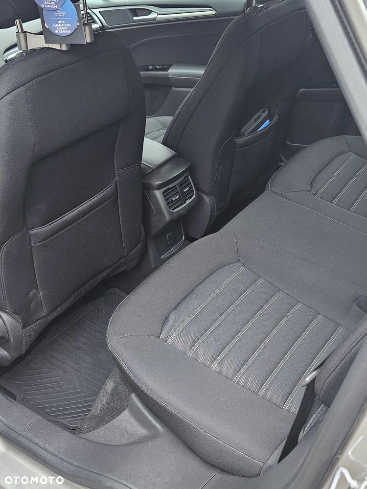 Ford Mondeo 1.5 EcoBoost Trend - 27