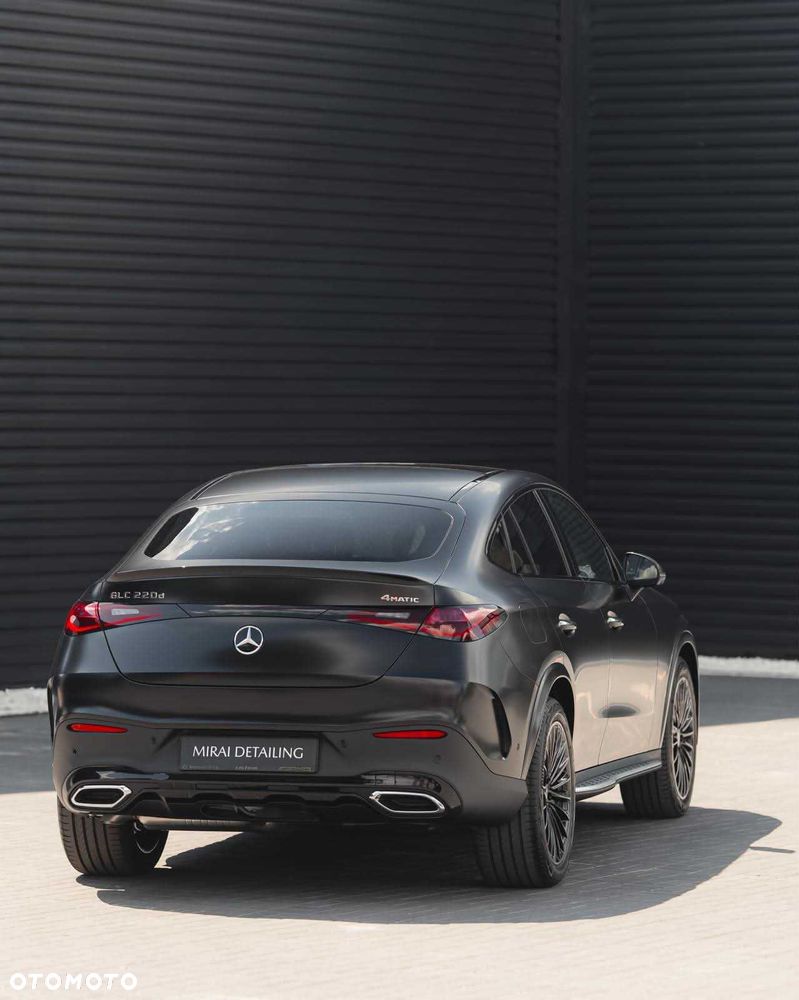 Mercedes-Benz GLC - 3