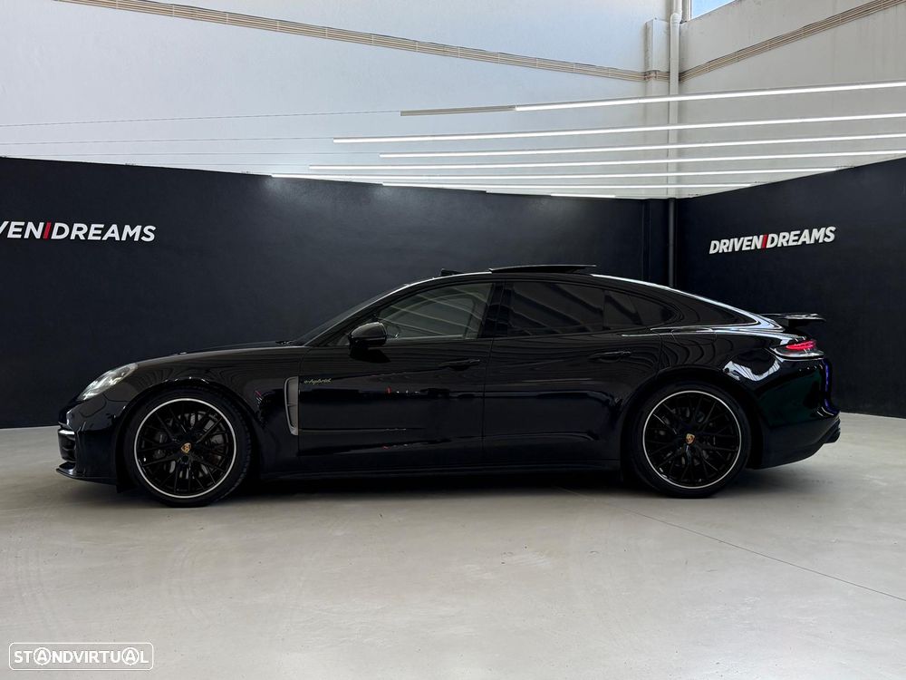 Porsche Panamera 4 E-Hybrid Platinum Edition - 4