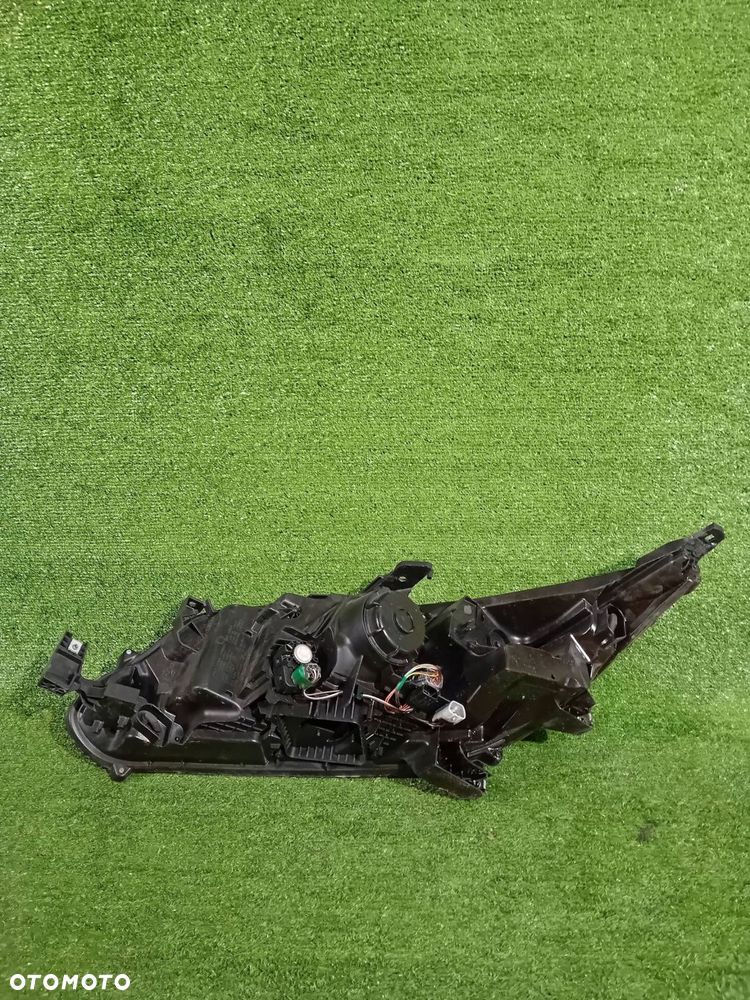 REFLEKTOR PRAWY PRZÓD MITSUBISHI ECLIPSE CROSS 17- LED NR.862 - 6