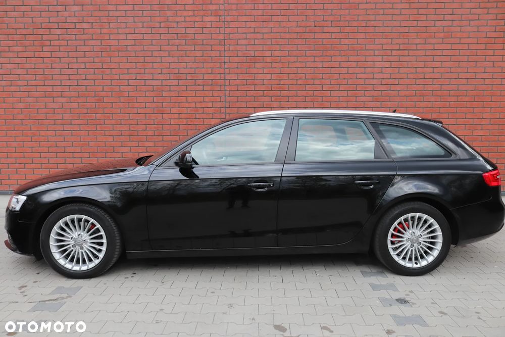 Audi A4 Avant 2.0 TDI DPF multitronic Ambiente - 8