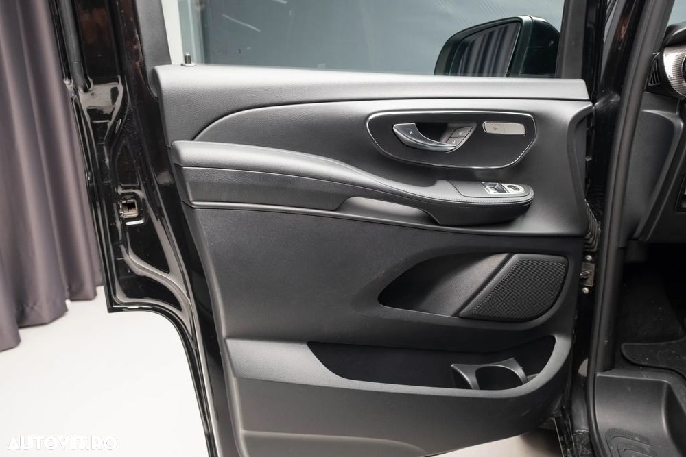 Mercedes-Benz V 300 d Extralang 4Matic 9G-TRONIC Avantgarde Edition Edition 19 - 14