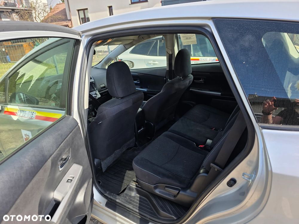 Toyota Prius+ Hybrid 135 Active - 4