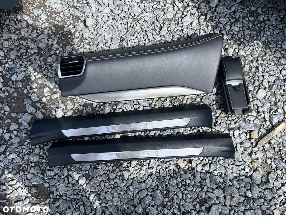 Fotele komplet Lexus NX300 LIFT - 4