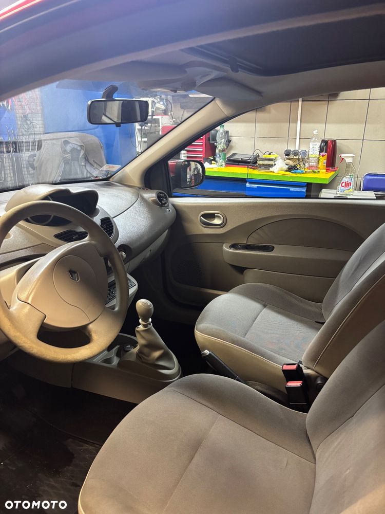 Renault Twingo 2011 photo 4