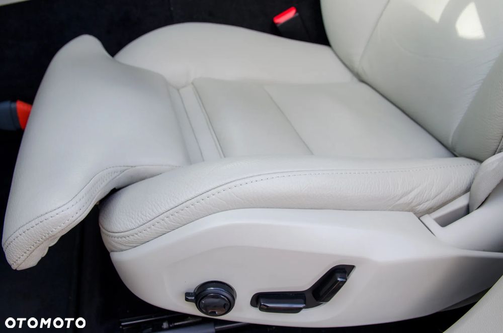 Volvo XC 60 - 18