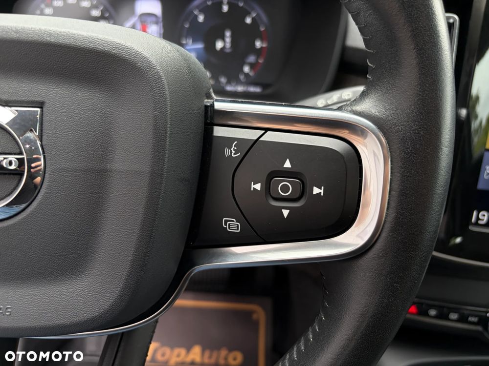 Volvo XC 40 D3 SCR Inscription - 24