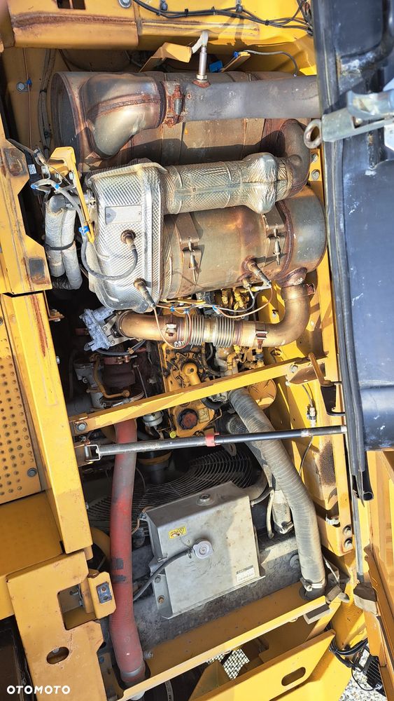 Caterpillar 325F LCR - 26