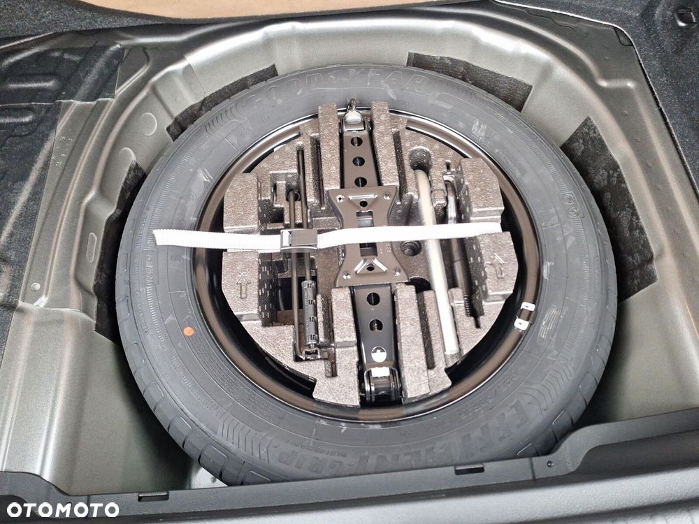 Skoda Kamiq 1.0 TSI Monte Carlo DSG - 28